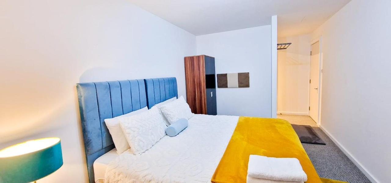 Lovely 2-Bedroom Apartment, Free Parking Manchester Zewnętrze zdjęcie