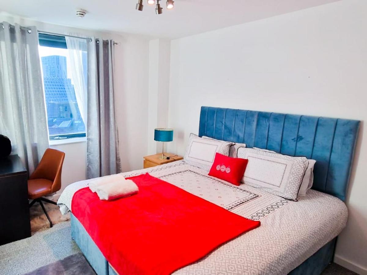 Lovely 2-Bedroom Apartment, Free Parking Manchester Zewnętrze zdjęcie